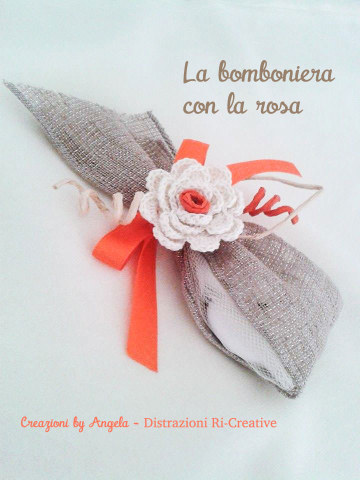 Matrimonio Fai Da Te Bomboniera Con La Rosa All Uncinetto Pane Amore E Creativita