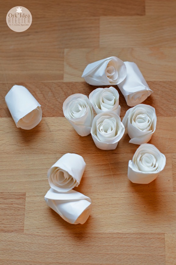 Matrimonio fai da te: come fare delle rose di carta