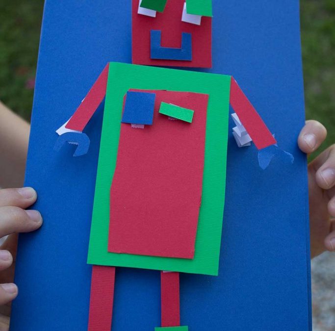 Lavoretti per bambini: come fare i robot di carta