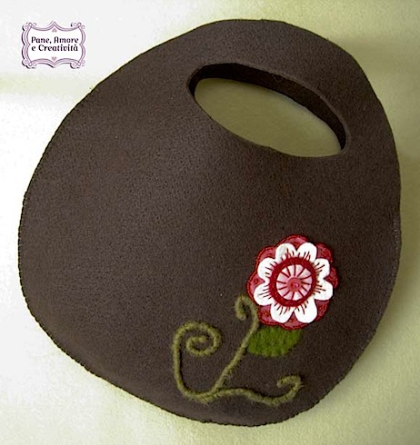 Borsa-di-feltro-color-cioccolato.jpg