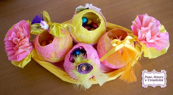 Pasqua fai da te: Il cestino e le uova di carta crespa