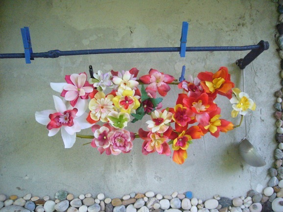 La ghirlanda con i fiori di Vogliounamelablu