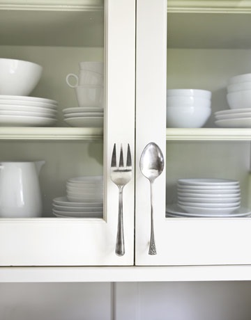 sept-crafts-flatware-door-pulls-0910-de.jpg