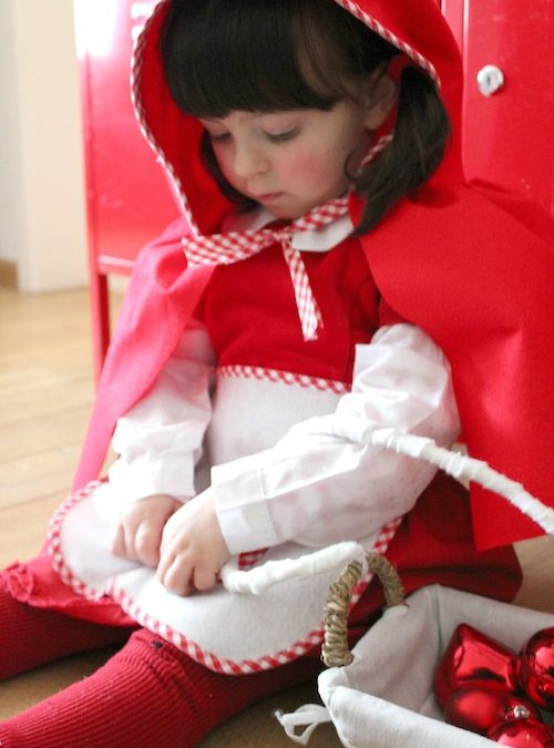 Idee di carnevale: il costume da cappuccetto rosso fai da te di Antonella