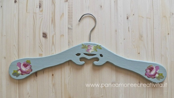decoupage - gruccia decorata