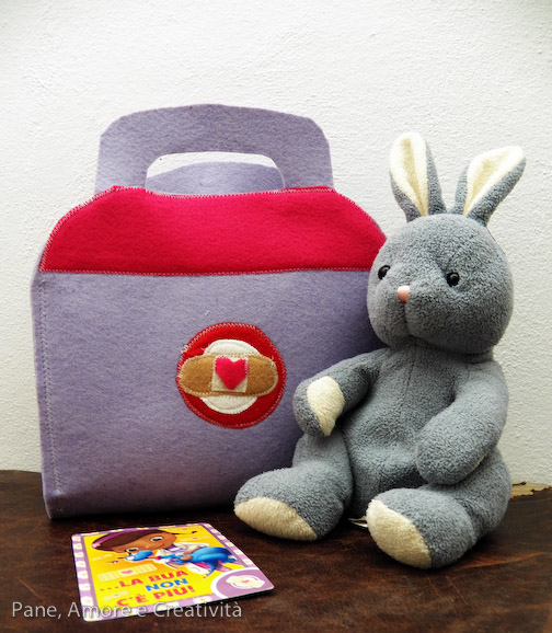 valigetta dottoressa peluche