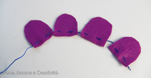 fiore viola di feltro 2