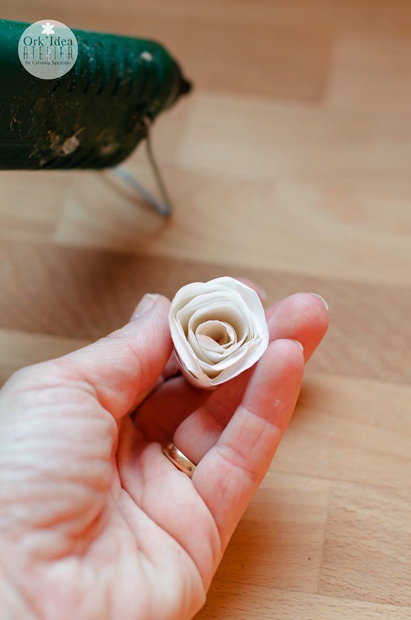 step-7-rose singole carta bouquet-cristina-sperotto