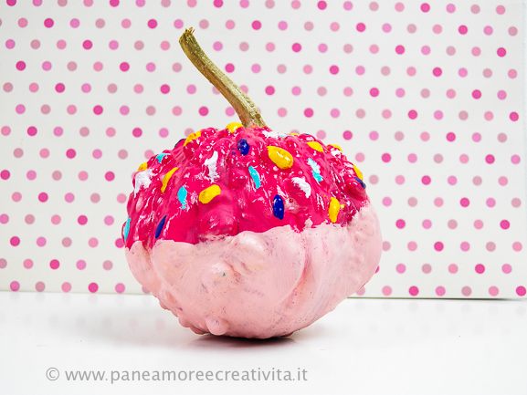 decorare le zucche - donuts