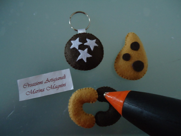 biscotti di feltro - tutorial 4