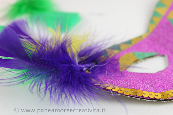 colla_a_caldo_decorazioni_maschera_new_orleans