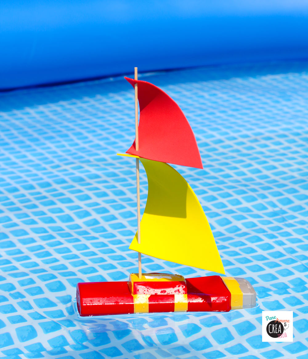 barca-a-vela-riciclo-bottiglie
