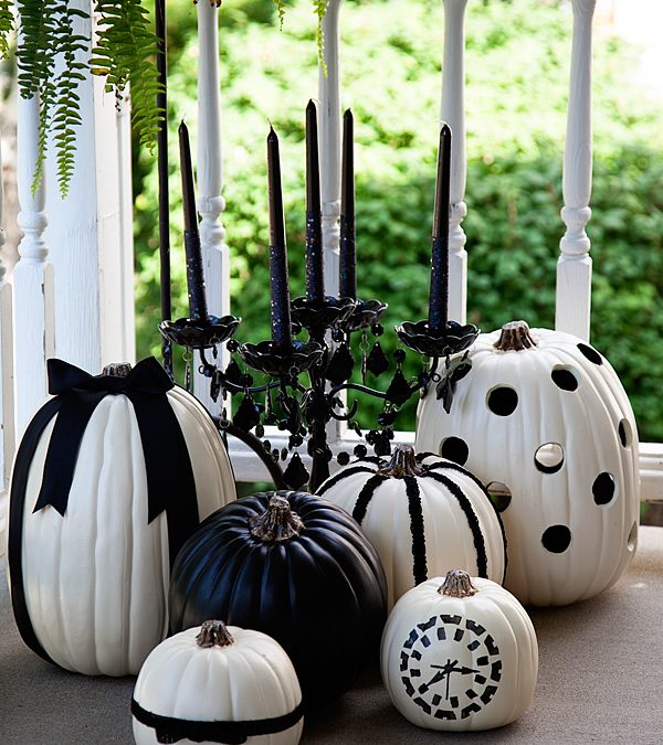 Idee per decorare casa ad Halloween in bianco e nero