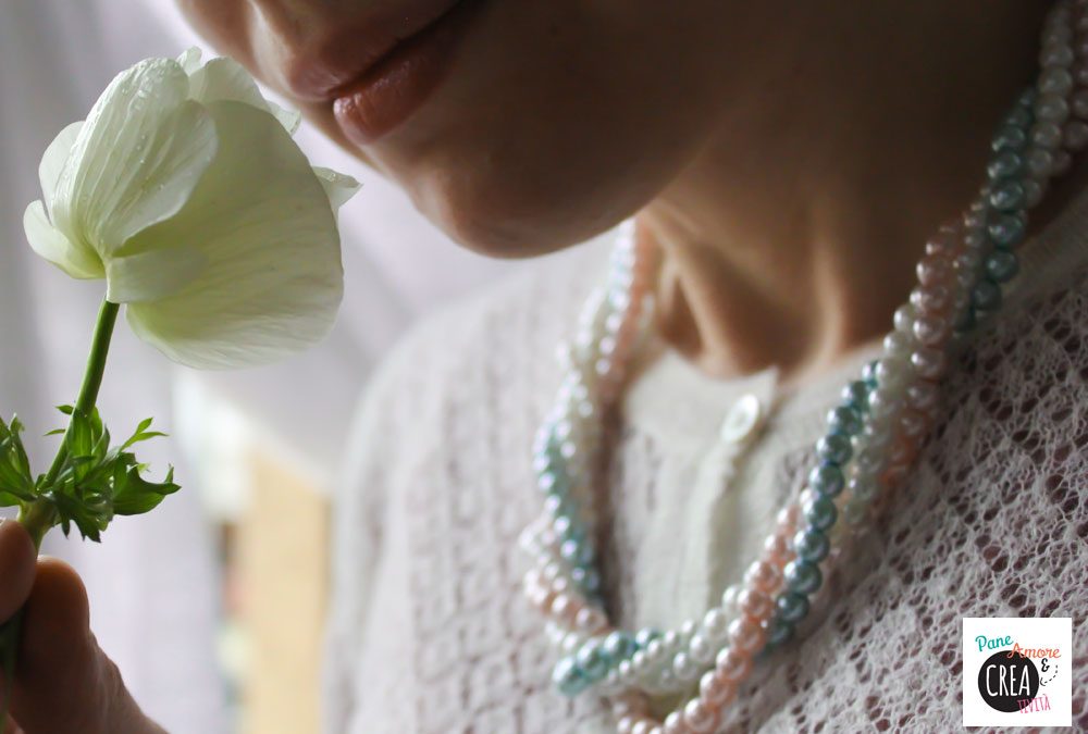 Come fare una collana di perle a quattro fili – video tutorial