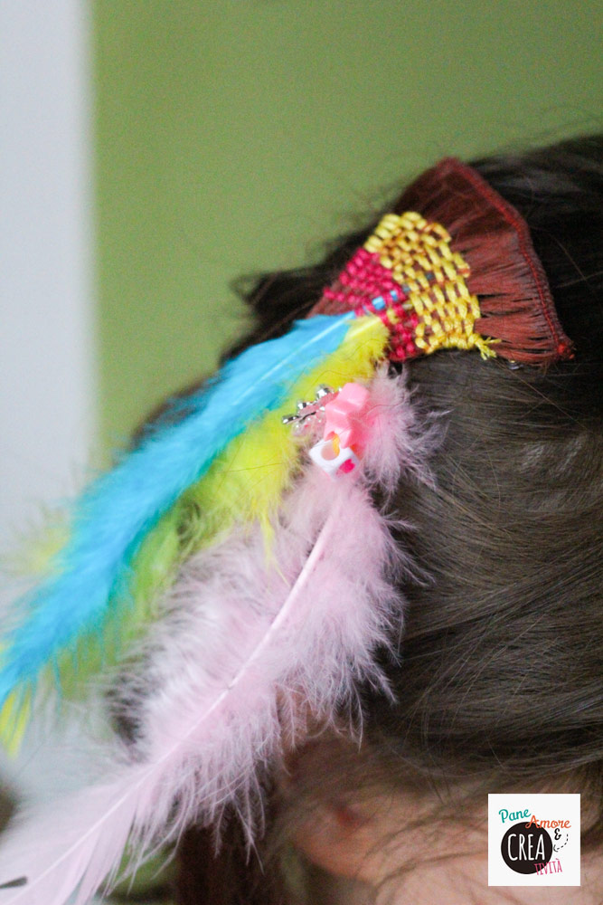 indie-hair-deco-piume-e-intrecci