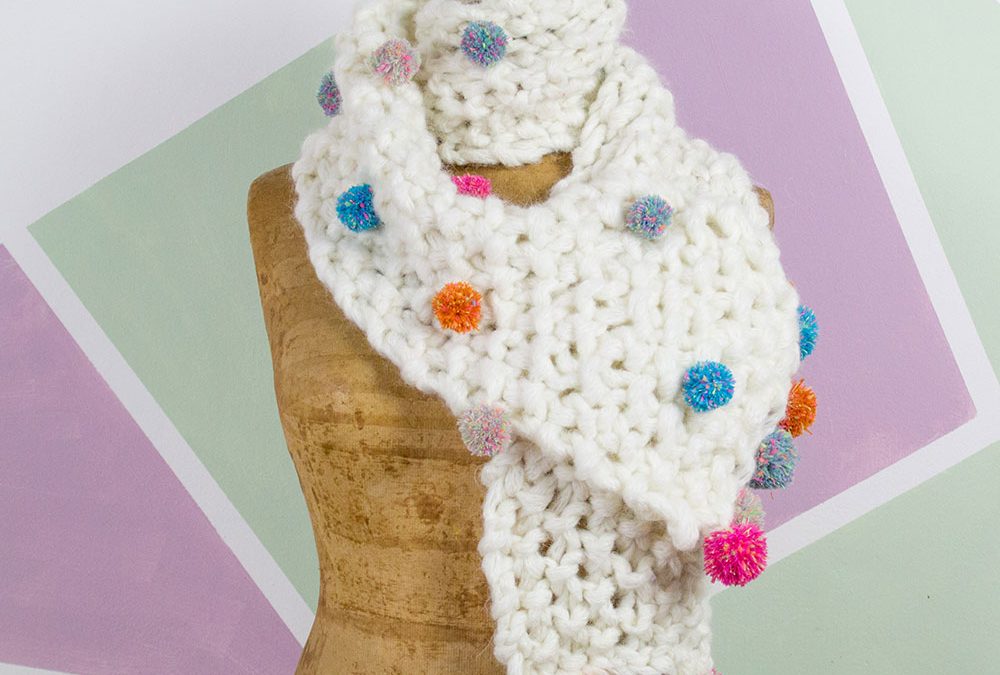 Come fare una sciarpa con i pompon
